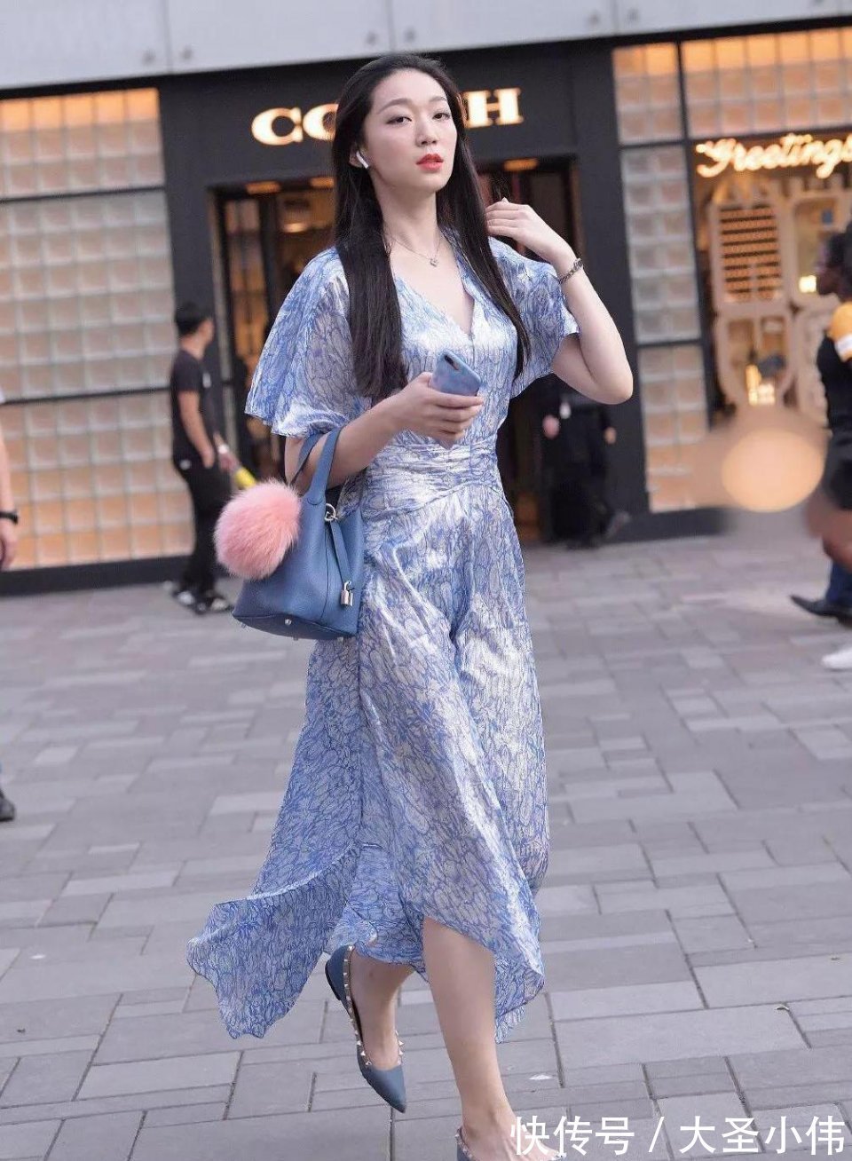 姑娘|美女街拍：即使不看正脸，我也敢断定190％是个大美女，晚上下班一起吃饭吧