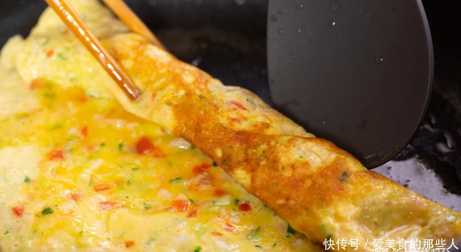 鲜蔬虾泥蛋卷,早餐一定要试试它!营养丰富,造型好看