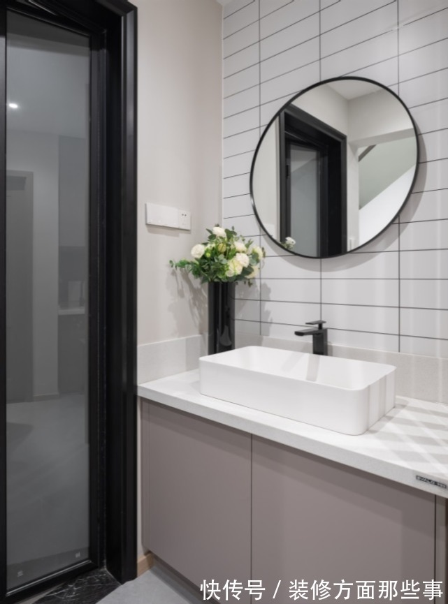 改造|190 ㎡底跃复式改造,现代风五居室简直是绝美