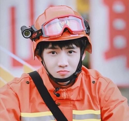 初评级 原来创造营初C不是周震南,如果没人中途退赛,R1SE会大洗牌吗