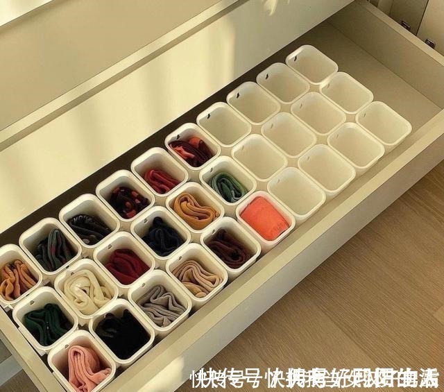 韩国|韩国超有爱一家三口,太太把家布置得精致唯美,场面引起强烈舒适!