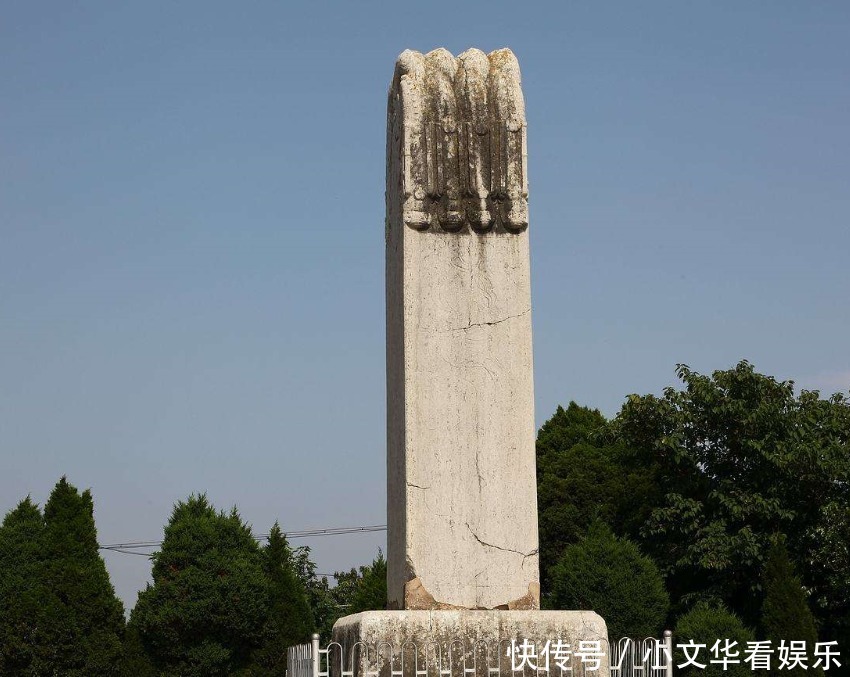 无字|武则天的“无字碑歌”是真的无字,还是有人故意将字抹去?