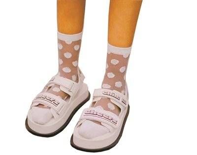 早秋|“厚底鞋”悄悄回“潮”