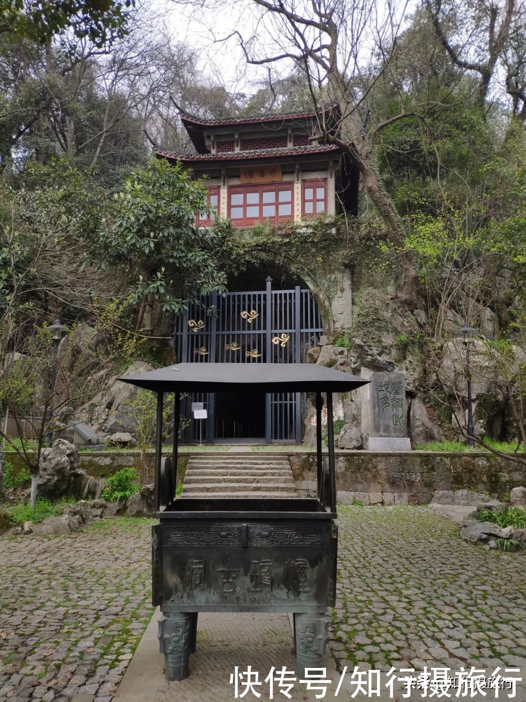 烟霞洞造像（西湖南山造像）这个小众石窟景点属全国重点文物保护