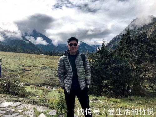 听众!一边大笑一边涨知识!他用相声改编《山海经》让人越听越上头