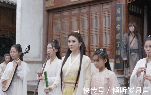 杨破天#为何黄衫女唯独对张无忌温柔?并非痴迷张教主,你瞧她父亲是谁?