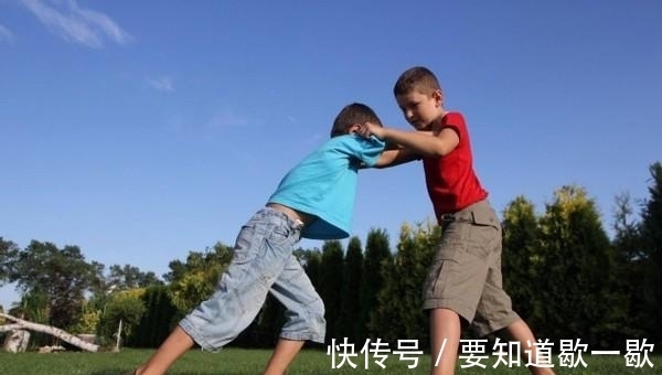 同学|14岁男孩“蛋蛋”坏死,医生无奈摇头:现在太多孩子喜欢做错事