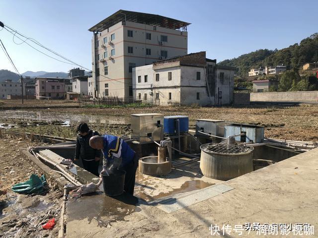 罕见温泉村：家家户户都有温泉，河里都是温泉，民宿泡20元一人