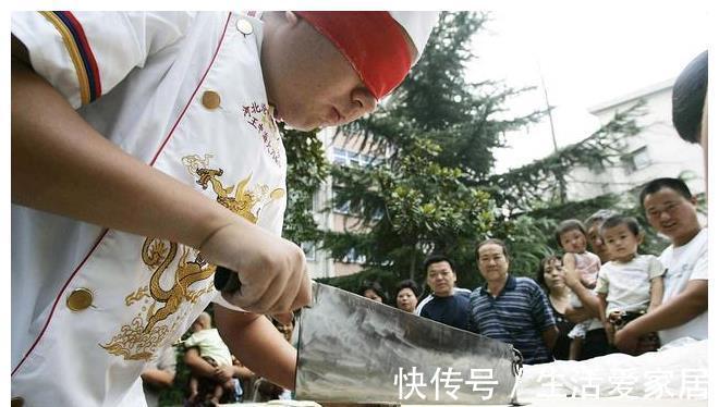 小白|葱油拌面怎么做才好吃?把握好料汁比例,小白也能做出美味的拌面