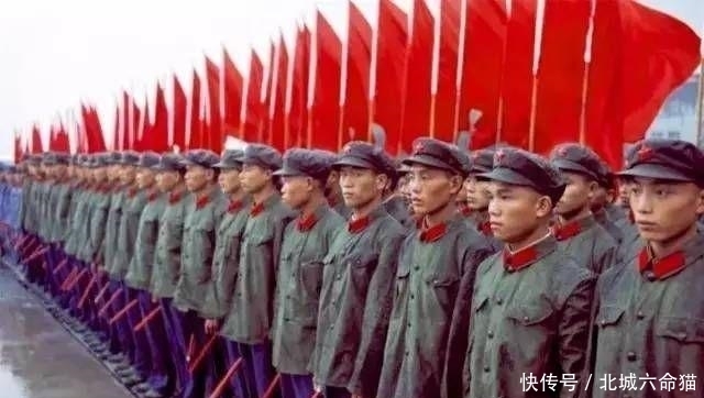 部队|70年代部队伙食:一个月45斤面,白米面吃腻了,吃粗粮养生