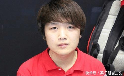 微笑|微笑和前RNG教练风哥给出Uzi退役真正原因，伤病只是借口！