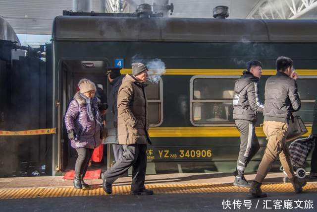  绿皮火车|刷屏朋友圈的“雪国列车”，坐一次你能记一辈子！