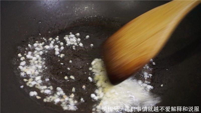 疙瘩汤想要做好吃,不难,东北老人告诉你3要点,牢记就能做好