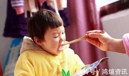 辅食|儿科医生：这种常见辅食，看似喂饱孩子其实没营养，还会造成积食