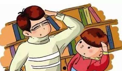 小皇帝|如果孩子“窝里横,外面怂”,家长要用这几招来纠正,别大意了