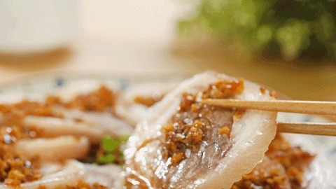 夏天最好吃的肉菜!清爽又开胃,一点不油腻,卷一下就能成!