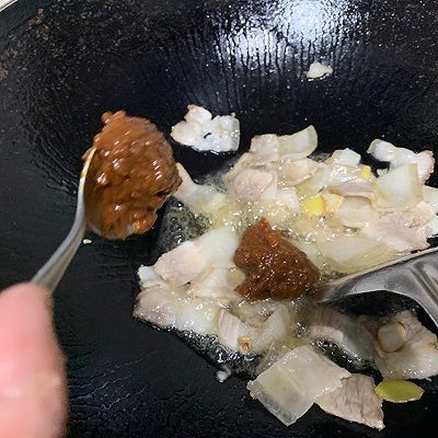成就|#一勺葱伴侣，成就招牌美味#回锅肉