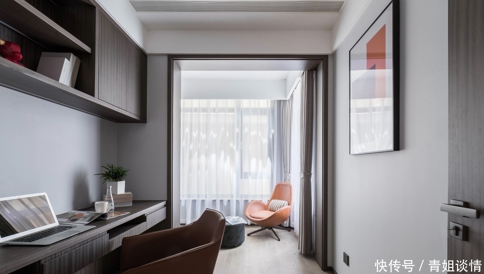 朱砂红|这才是我的理想之家,220㎡大平层设计,进门就被客厅吸引了