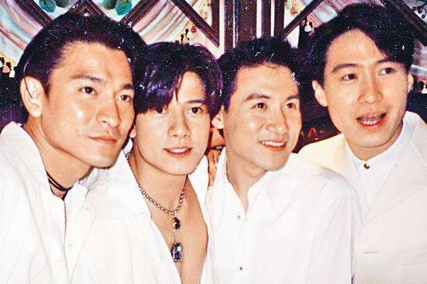 歌曲|劉德華紅了30年卻不敢當(dāng)導(dǎo)師,張學(xué)友說(shuō)自己難勝任,他們沒(méi)資格?