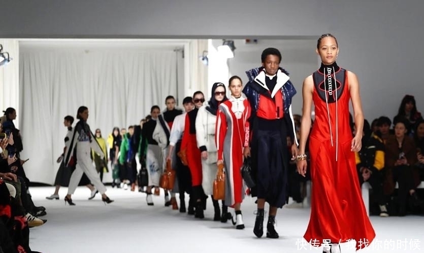 深度解析时装周的幕后华丽的背后,是你想象不到的艰辛
