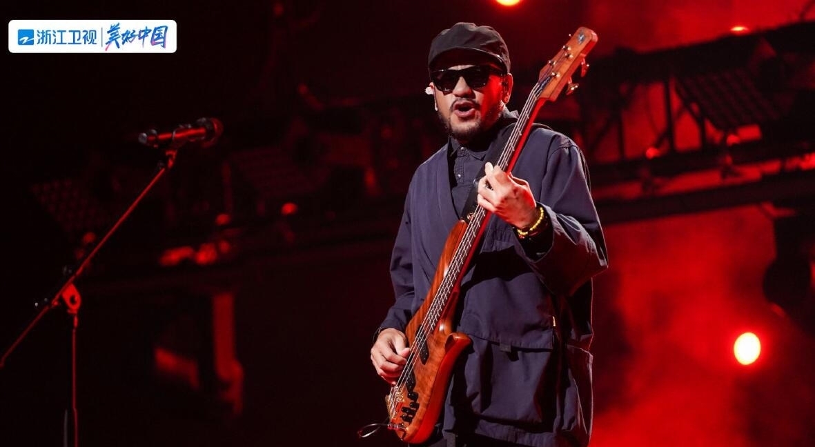 《闪光的乐队》重新组队,1人被疯抢,4人因尚雯婕的玩笑而尴尬