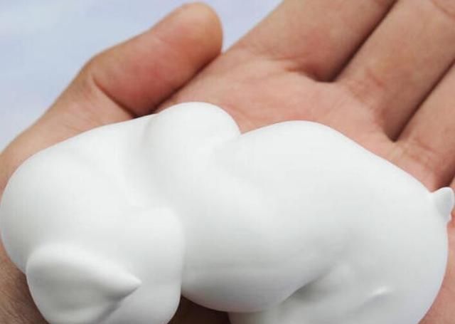 解决|白衣服好看但容易脏,掌握好7个小妙招,轻松解决生活难题