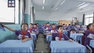 中学课间操跳敦煌壁画舞！网友：太美，想回去上学