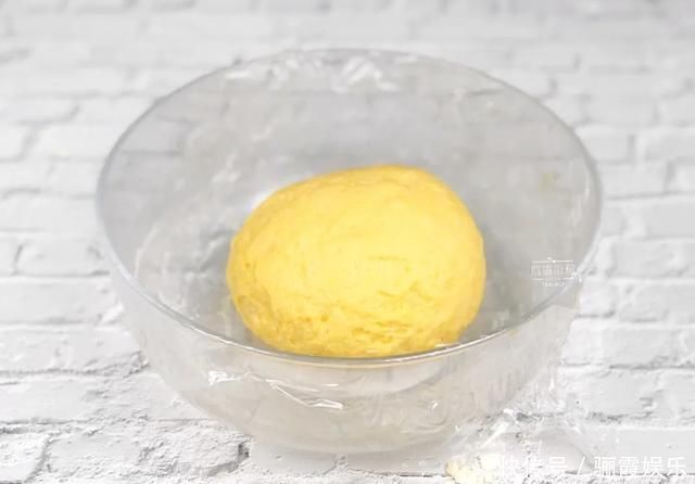 一碗面粉，几个鸡蛋，蒸一蒸就出锅，美容抗衰老，比蛋糕还美味