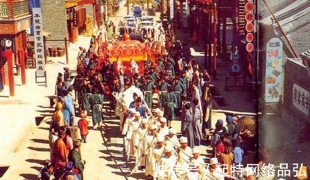 秦可卿|《红楼梦》:贾府因何而败落?这四个原因是关键