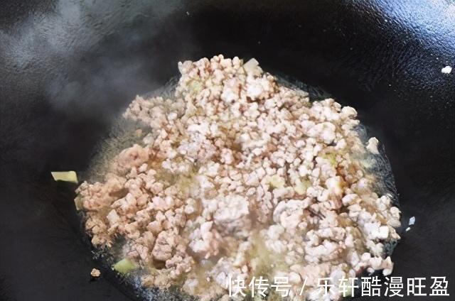 应季菜|下饭菜少不了它，味道鲜美，好吃到跳起来