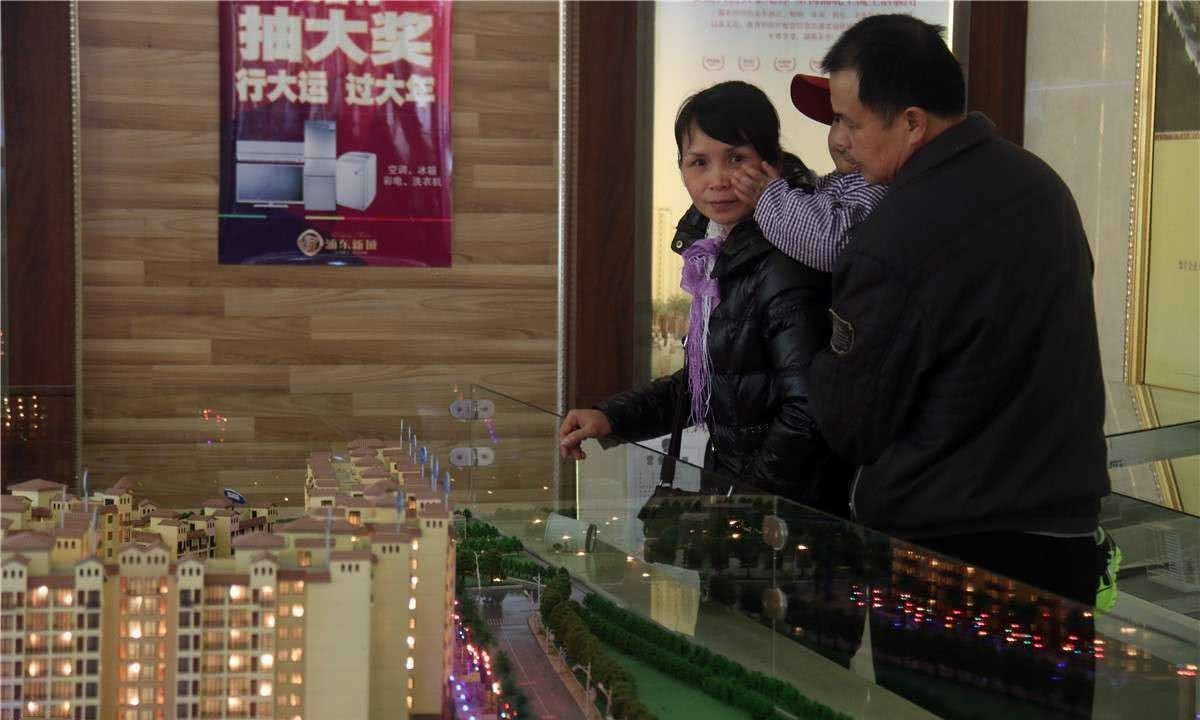 农村|农民进城买房是好事,为啥有人说不要进城买房,买了会后悔