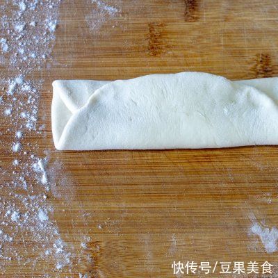 擀面杖|鲜味无敌的鸡蛋灌饼，大人小孩都爱吃
