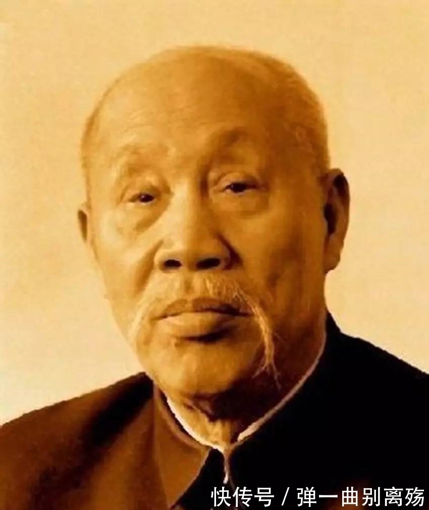 笔法@董必武题写的“中国人民银行”庄严肃穆,欧韵柳姿,别样精彩