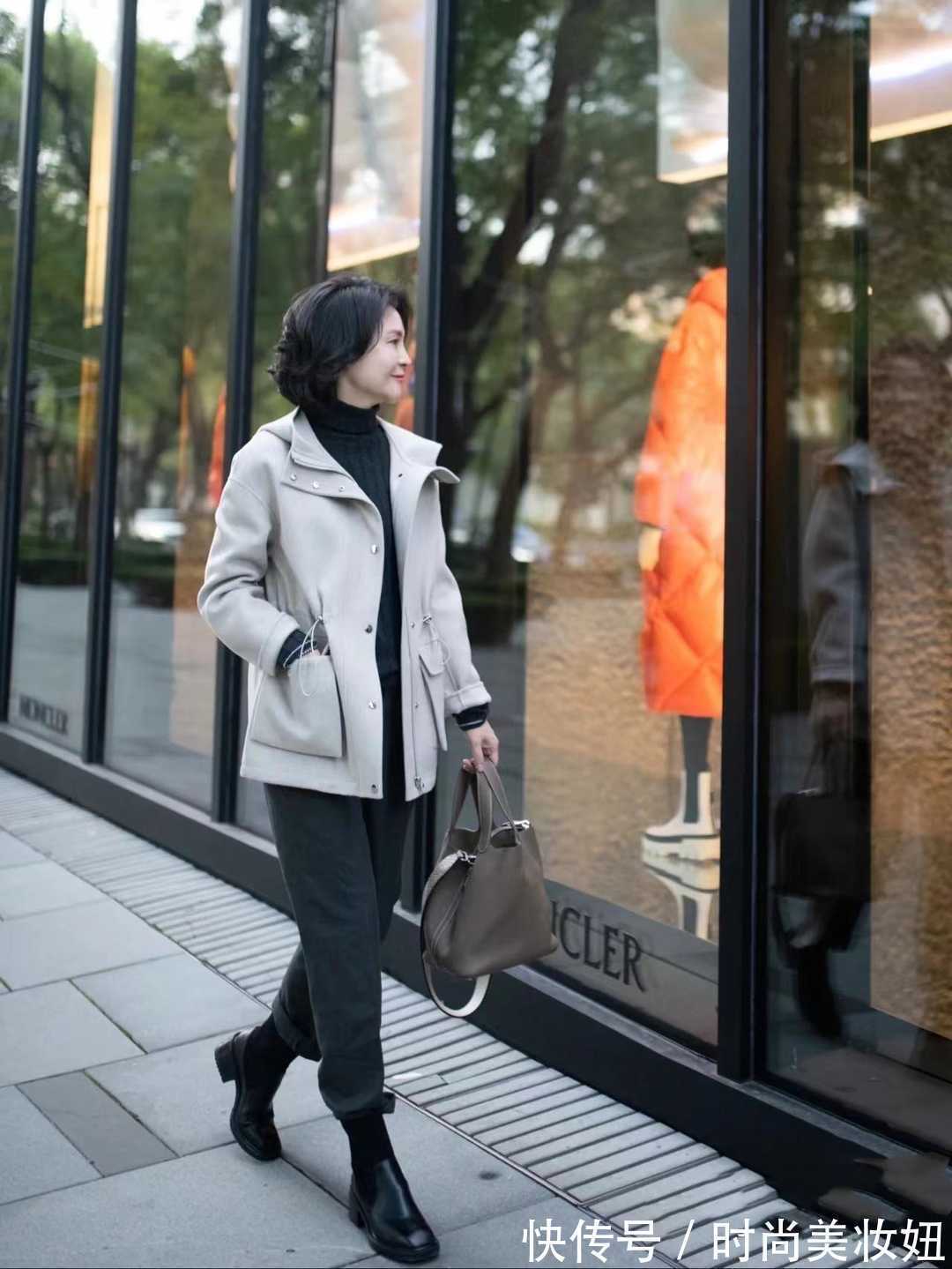 灰色|上了年纪的女人,建议多穿“高级灰”,显气质又得体大方,真高级