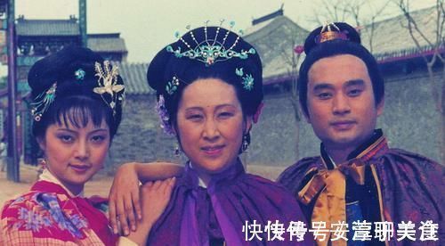 王熙凤$红楼梦中最有城府的人,不是王熙凤袭人,而是这个不起眼的她