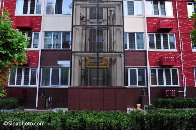 朋友|朋友冲动买下老旧二手房，住了半年就后悔，他总结了“3个缺点”