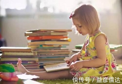楠楠|孩子总是反复读同一本书!家长“翻陈出新”,重复阅读受益匪浅