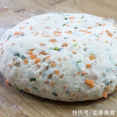 芝麻|懒人最爱的千层发面饼来啦!简单又好吃