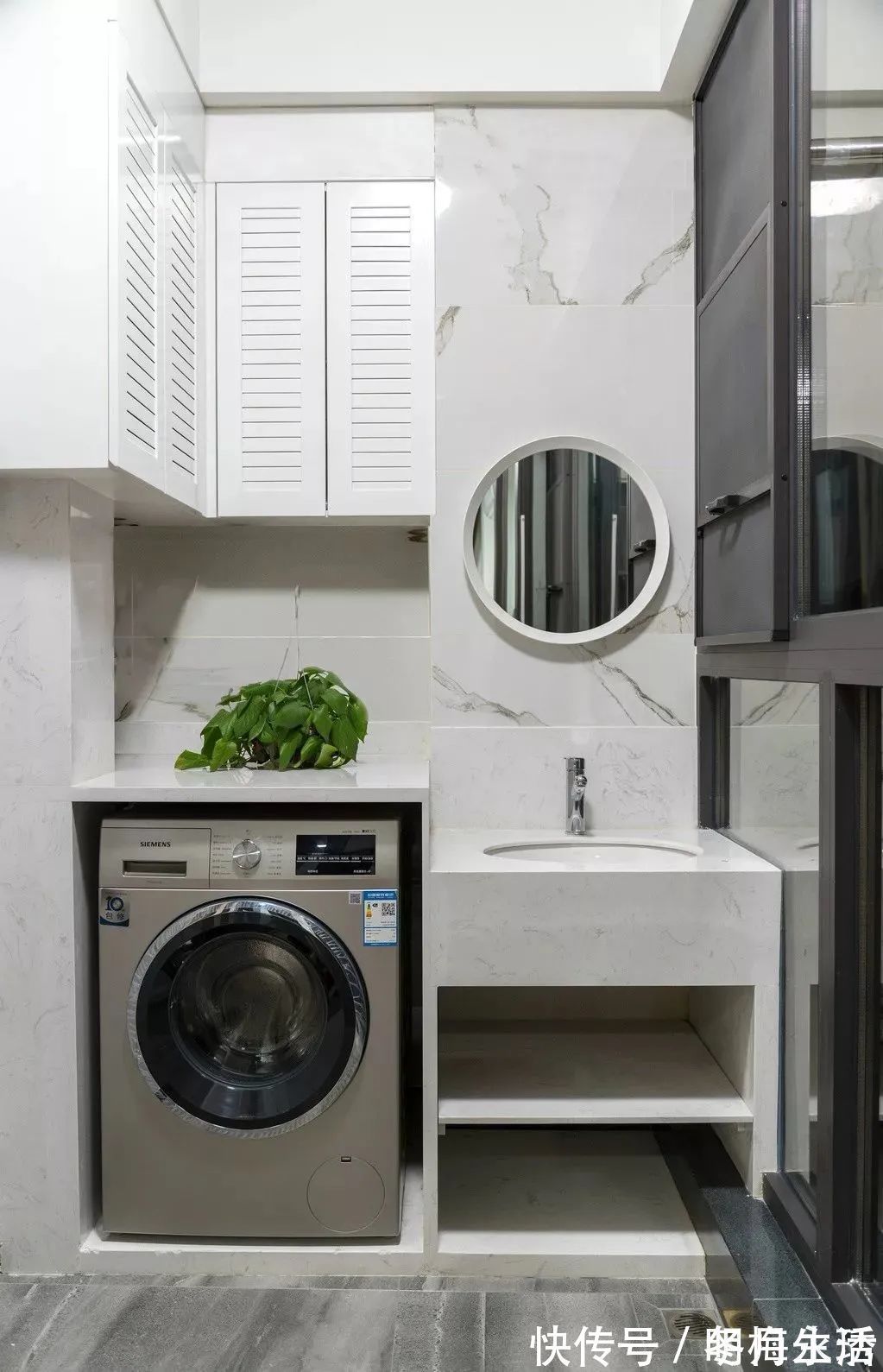 档次|246㎡现代大平层,简约大方的空间,时尚优雅的布置,高级档次