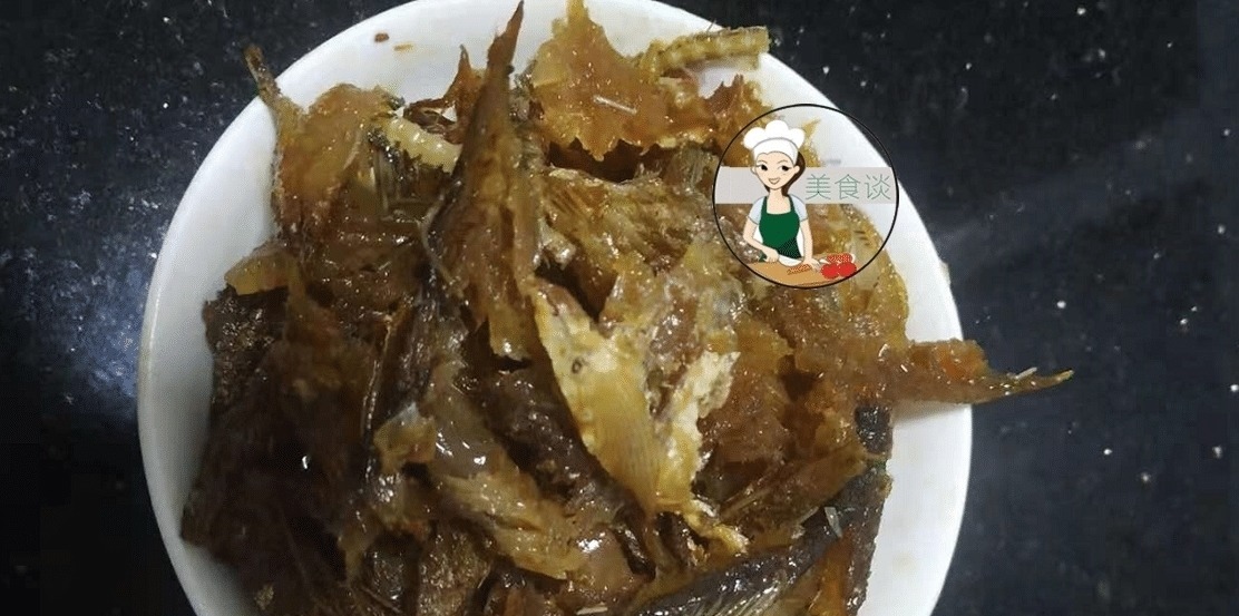 这青菜, 钙含量是莴笋的2倍, 配它一起炒, 清香脆嫩, 儿子吃撑了