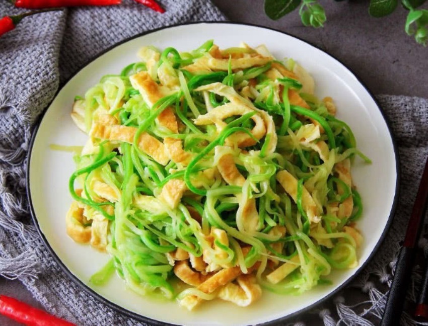 立秋后多食此菜，每天炒一盘，补钙质，长个头，肌肤细腻年轻