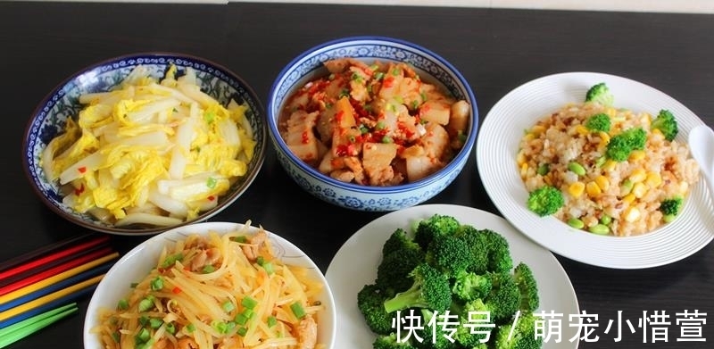 大白菜|婆婆和小姑来家吃饭,做了四菜一炒饭全吃光,逢人就夸我厨艺好