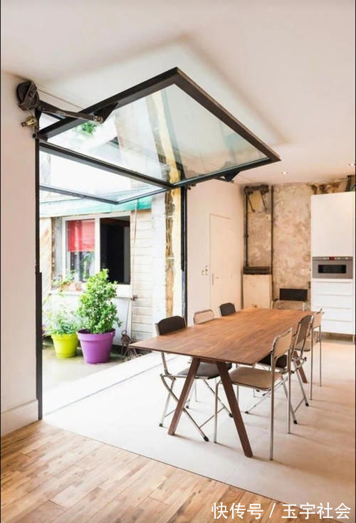 落地窗|等我家盖房子我也要装车库门,一开门像少了一堵墙,进出方便极了