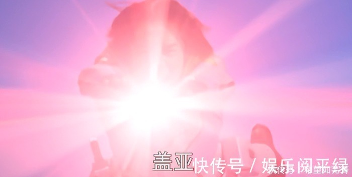 剧场版|奥特曼打败怪兽都往天上飞,人间体怎么回到地面的盖亚给出答案