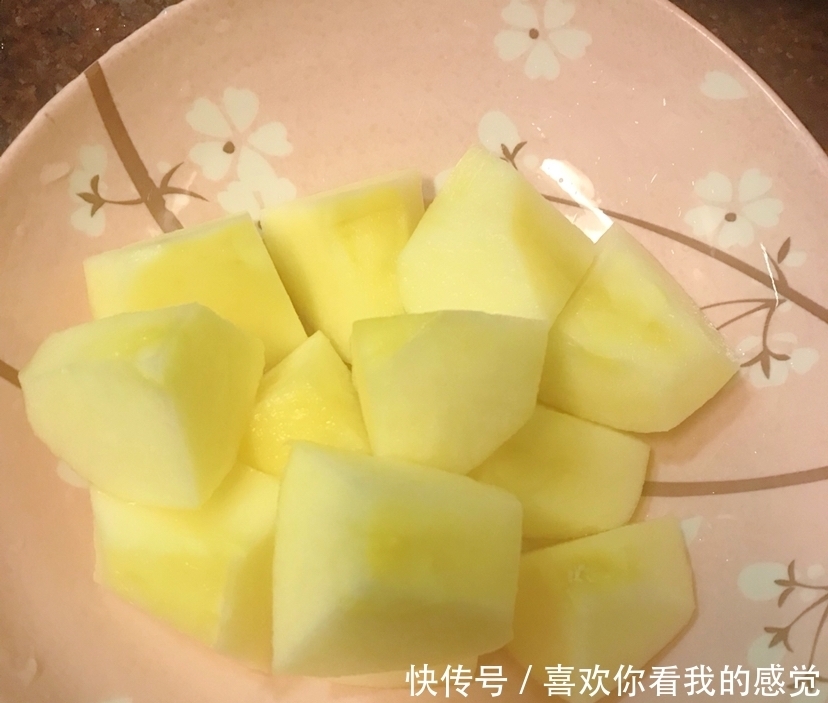 小孩考试前多喝这款汤,滋润干燥