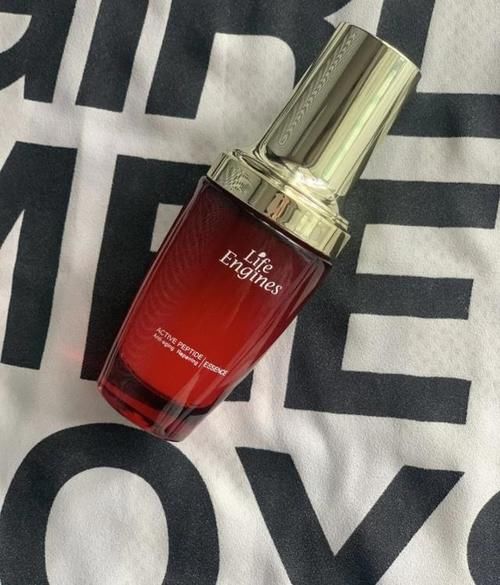 5款平价好用的精华液盘点：美白提亮抗初老全都有，值得收藏