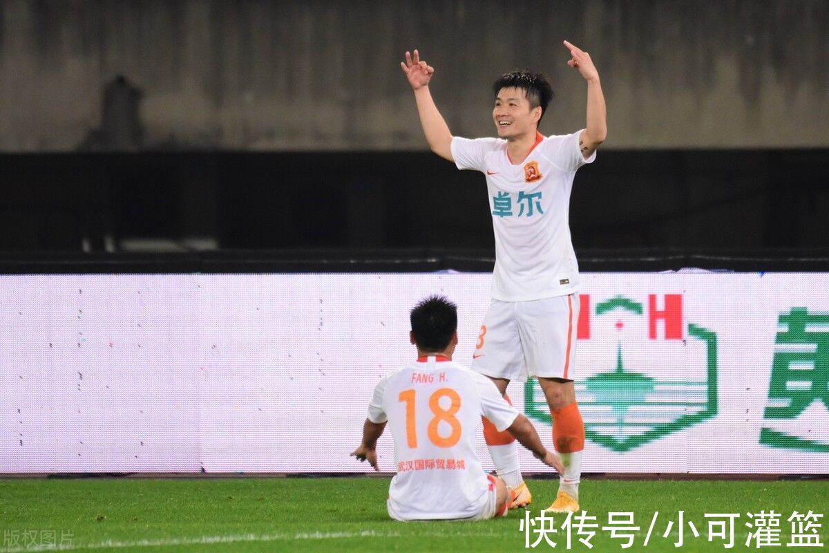 青島隊(duì)|距國(guó)足主帥又近了？李金羽率武漢2場(chǎng)6分進(jìn)9球 青島掉隊(duì)準(zhǔn)備附加賽