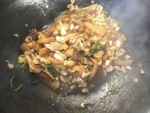  提味|冬天吃茄子，多加1味料，提味又清口，孩子都爱吃