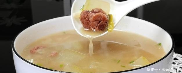 立秋后,常喝这道老鸭汤,做法、用料、巧搭配,鲜美好喝、又养人