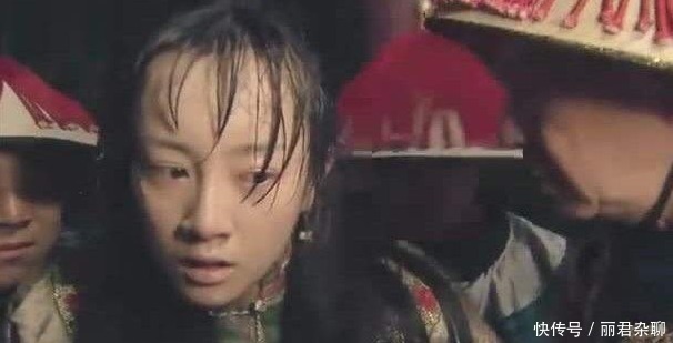 慈禧|光绪送了一件旗袍给珍妃,慈禧当众扒下她的旗袍,女人嫉妒真可怕
